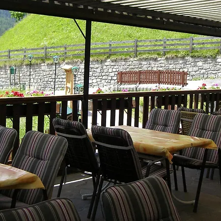 Pensjonat Berggasthaus Trojen Sankt Jakob in Defereggen