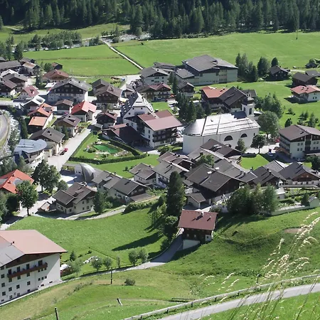 Πανσιόν Berggasthaus Trojen 3*